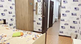 Гостиница Good Travel Hostel Томск Семейный двухместный номер с 1 кроватью-6